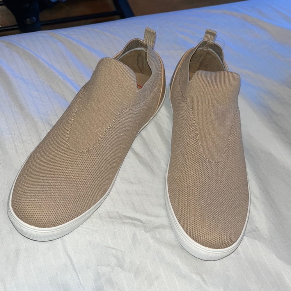 Brand New  Blondo waterproof shoes